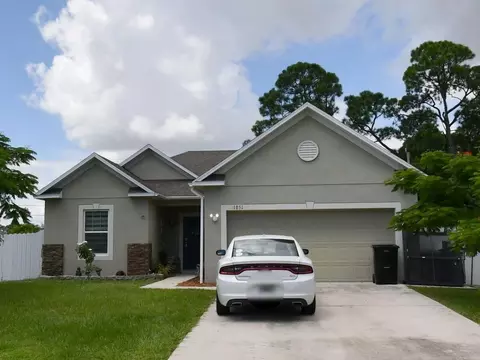 1051 SW Longfellow Rd, Port Saint Lucie, FL 34953