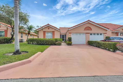 9772 Summerbrook Ter #A, Boynton Beach, FL 33437