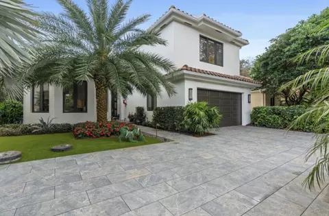 3394 Degas Dr W, Palm Beach Gardens, FL 33410