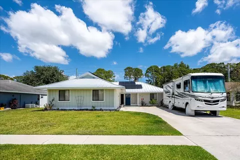 132 Viscaya Ave, Royal Palm Beach, FL 33411