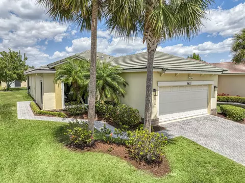 9671 SW Glenbrook Dr SW, Port Saint Lucie, FL 34987