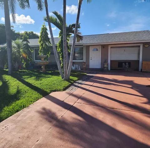 481 SW Voltair Ter, Port Saint Lucie, FL 34984