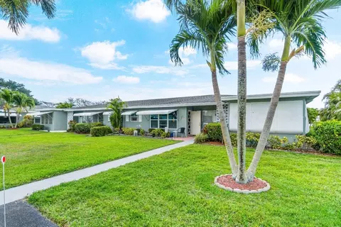 720 South Dr #B, Delray Beach, FL 33445