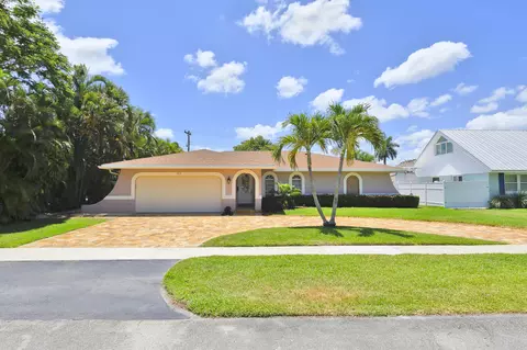 914 SW 7th St, Boca Raton, FL 33486