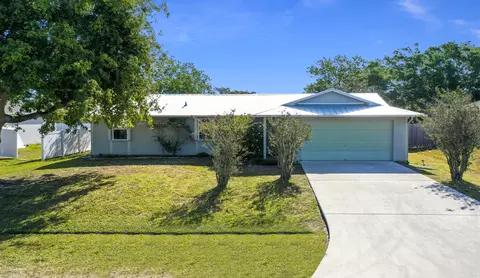 1931 SE Joyner Cir, Port Saint Lucie, FL 34952