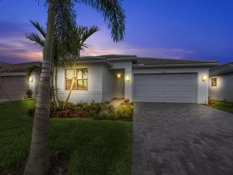 12686 SW Rain River Rd, Port Saint Lucie, FL 34987