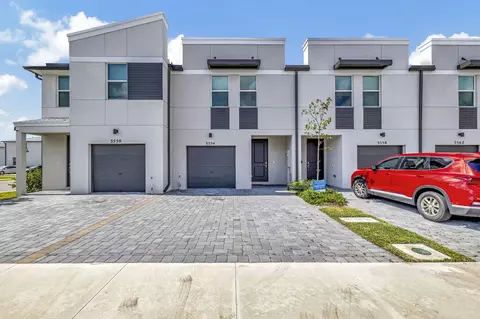 3554 San Bernardino Way, Palm Springs, FL 33461