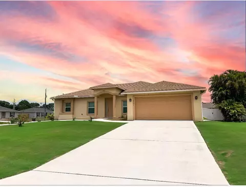 4201 SW Mcclellen St, Port Saint Lucie, FL 34953