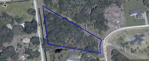 2422 Westhorpe Dr, Grant Valkaria, FL 32950