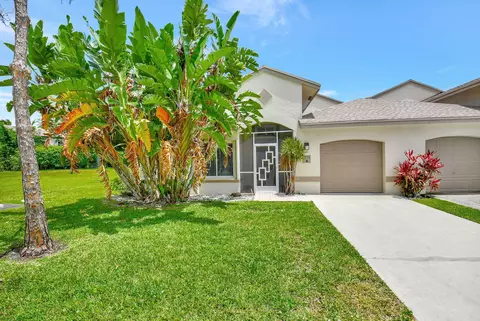 9733 Boca Gardens Cir N #. A, Boca Raton, FL 33496