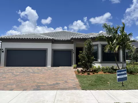 414 SE Vallarta Dr #300, Port Saint Lucie, FL 34984