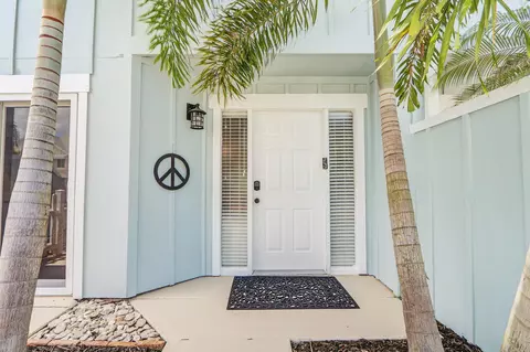 6247 Riverwalk Ln #4, Jupiter, FL 33458