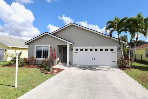 2449 SW Malibu Way, Stuart, FL 34997