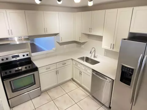 2828 Casita Way #105, Delray Beach, FL 33445