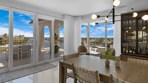 985 SE 19th Ave #PH1, Deerfield Beach, FL 33441