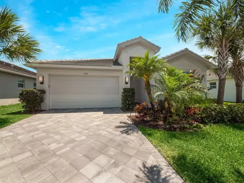 11450 SW Golden Mountain Way, Port Saint Lucie, FL 34987
