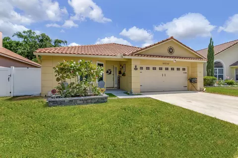 10332 Islander Dr, Boca Raton, FL 33498