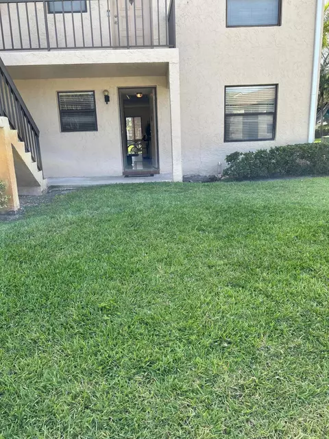 6716 Palmetto Cir S #104, Boca Raton, FL 33433