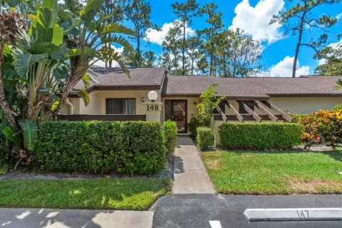 148 Karanda Ct, Royal Palm Beach, FL 33411