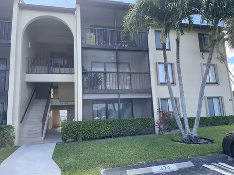 616 Sea Pine Way #D1, Greenacres, FL 33415