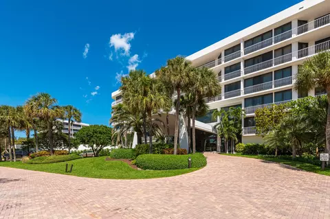 2000 S Ocean Blvd #204S, Palm Beach, FL 33480