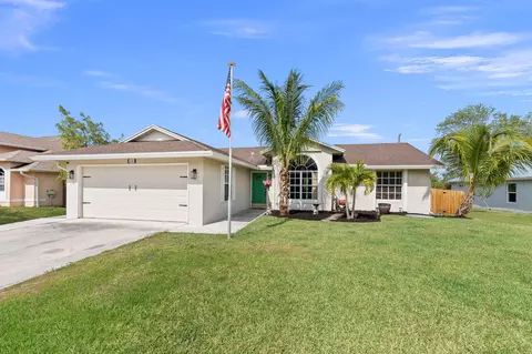 2349 SW Vale St, Port Saint Lucie, FL 34953
