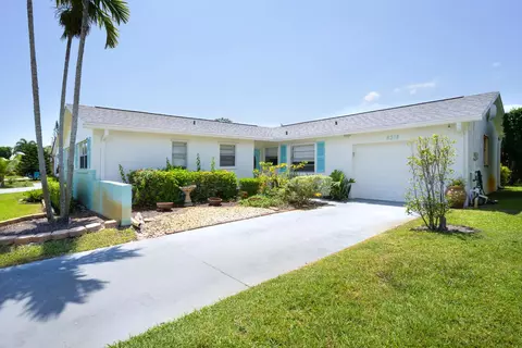 6312 Emerald Sky Ln, Greenacres, FL 33463