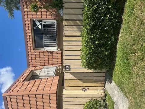 827 Blue Ridge Cir, West Palm Beach, FL 33409