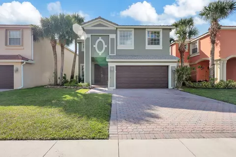 9141 Dupont Pl, Wellington, FL 33414