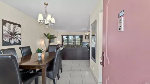 100 Bonnie Blvd #106, Palm Springs, FL 33461
