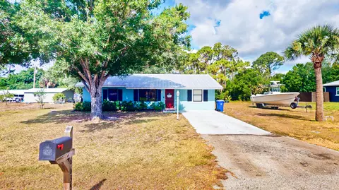 6635 51st Ave, Vero Beach, FL 32967