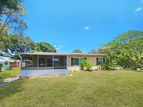 1502 Zephyr Ave, Fort Pierce, FL 34982