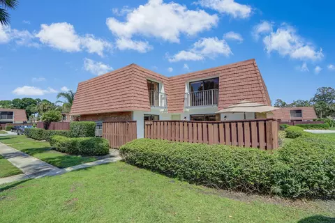 3711 SW Sunset Trace Cir, Palm City, FL 34990