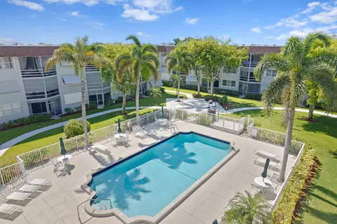 400 SE 10 St #314, Deerfield Beach, FL 33441
