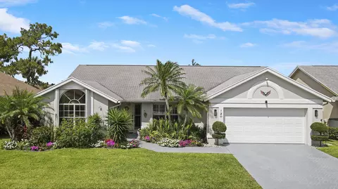 120 Adobe Cir, Jupiter, FL 33458