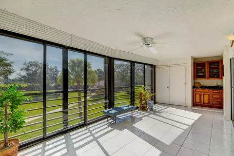 9220 SW 14th St #3202, Boca Raton, FL 33428
