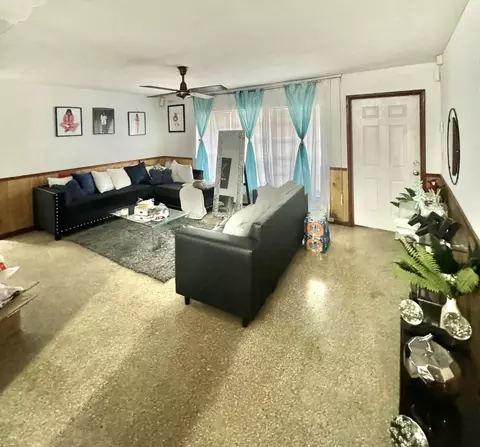 1660 NW 1st Ave, Pompano Beach, FL 33060