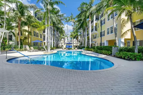 226 N Latitude Cir #102, Delray Beach, FL 33483