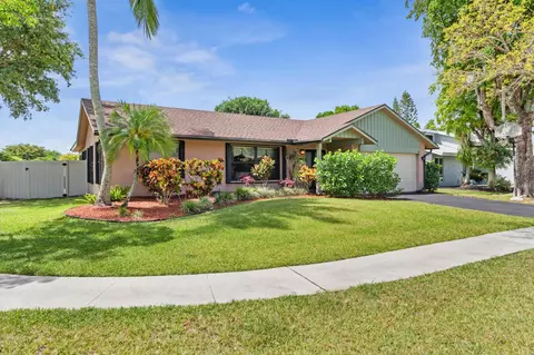 11280 Woodchuck Ln, Boca Raton, FL 33428