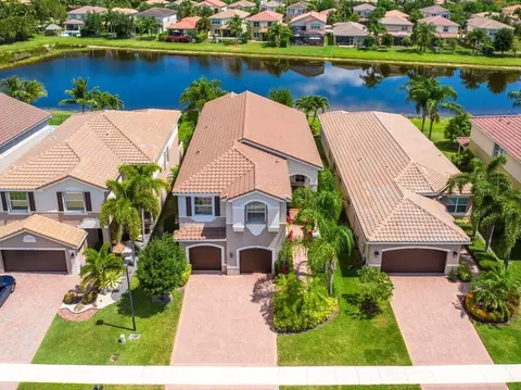 8112 Pinnacle Pass Way, Boynton Beach, FL 33473