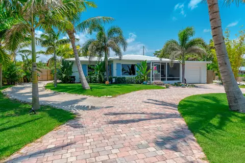 6209 S Indian River Dr, Fort Pierce, FL 34982