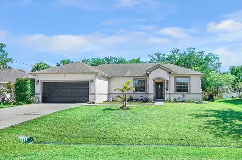 1686 SW Ruiz Ter, Port Saint Lucie, FL 34953