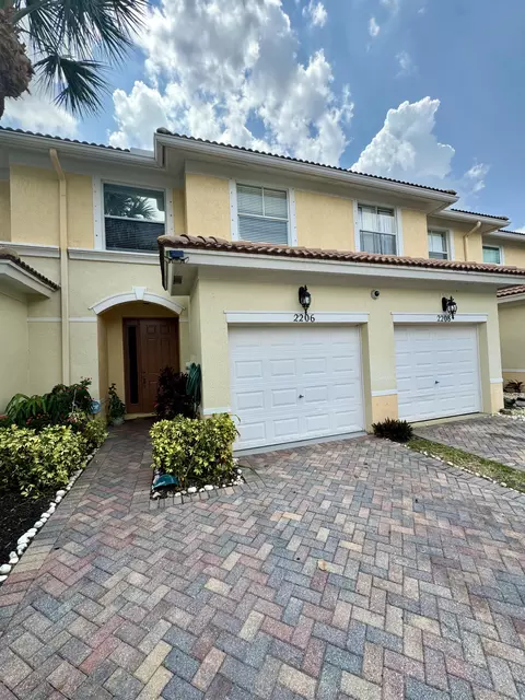 2206 Seminole Palms Dr, Greenacres, FL 33463