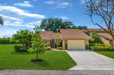11838 Donlin Dr, Wellington, FL 33414