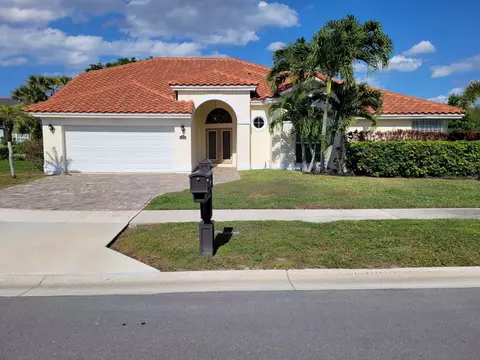 1236 Columbine Pl, Wellington, FL 33414