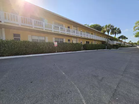 610 SE 2nd Ave #L7, Deerfield Beach, FL 33441