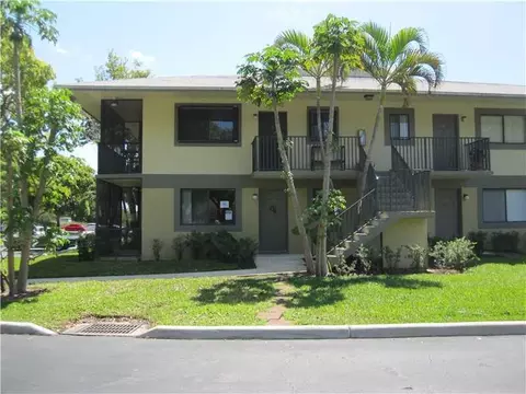 588 Trace Cir #112, Deerfield Beach, FL 33441