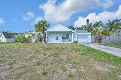 1985 SE Avanti Cir, Port Saint Lucie, FL 34952
