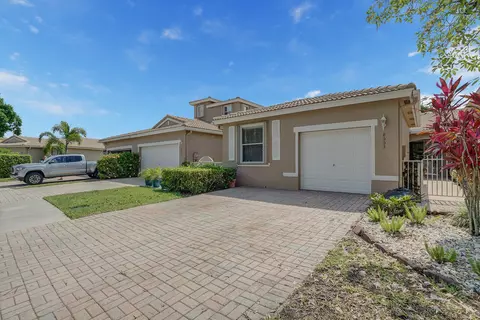 8553 Mangrove Cay, West Palm Beach, FL 33411