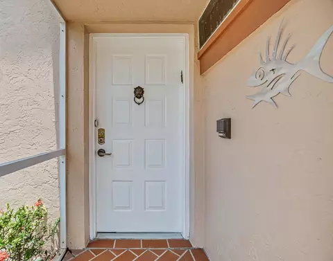 9709 Shadybrook Dr #202, Boynton Beach, FL 33437